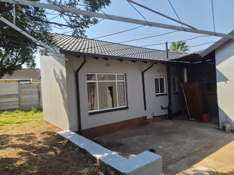 4 Bedroom Property for Sale in Geelhoutpark North West